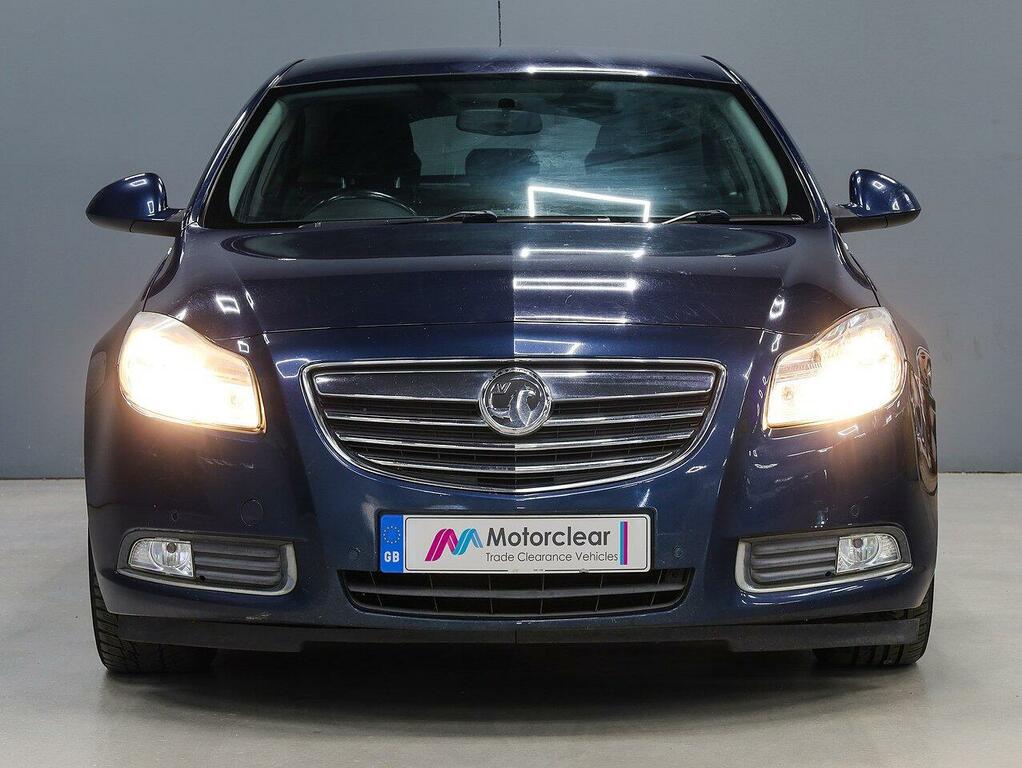 Vauxhall Insignia Hatchback YS61NRF Blue