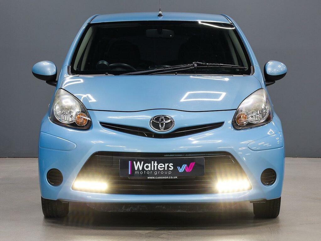 Toyota Aygo Vvt-i Move Hatchback Blue