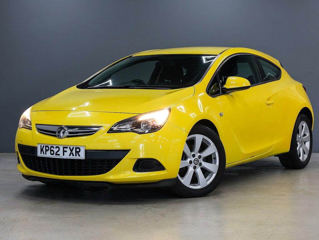 Vauxhall Astra GTC Sport 1.4 Yellow #5
