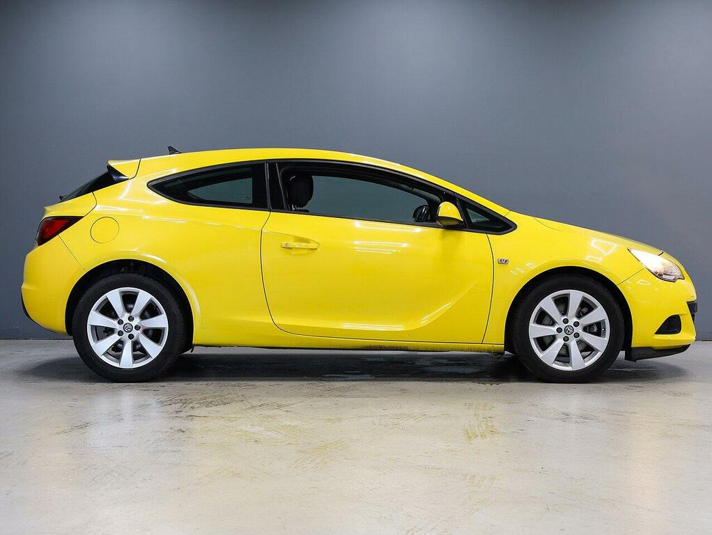 Vauxhall Astra GTC 1.6T 16V Sport Coupe Euro 5 180 Red #10