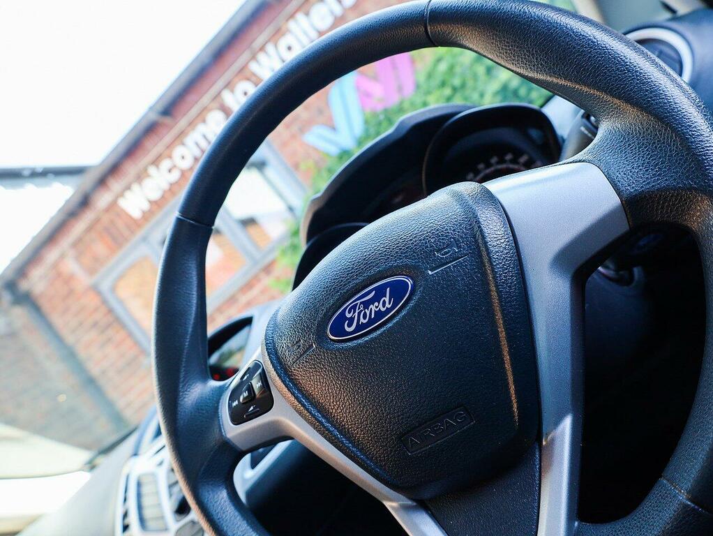 Ford Fiesta 1.6 Tdci 95 Zetec S New Cambelt And Water Pump F White #12