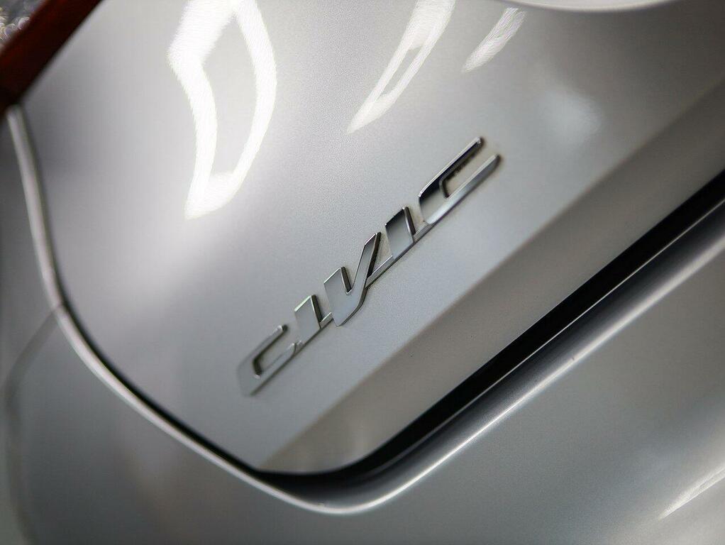 Honda Civic I-vtec Ex Silver #26