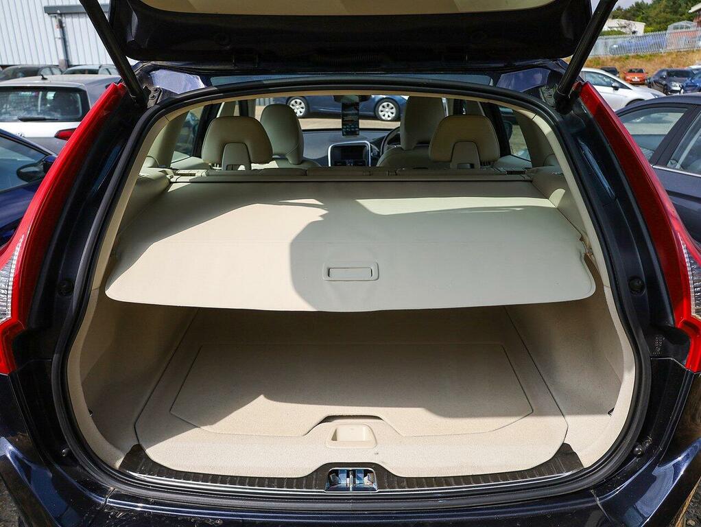 Volvo XC60 D4 R-design Lux Nav Awd Blue #22