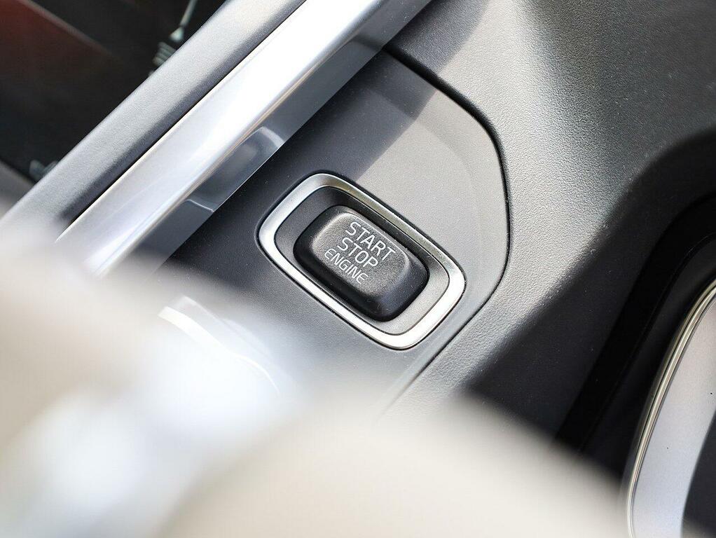 Volvo XC60 D4 R-design Lux Nav Awd Blue #16