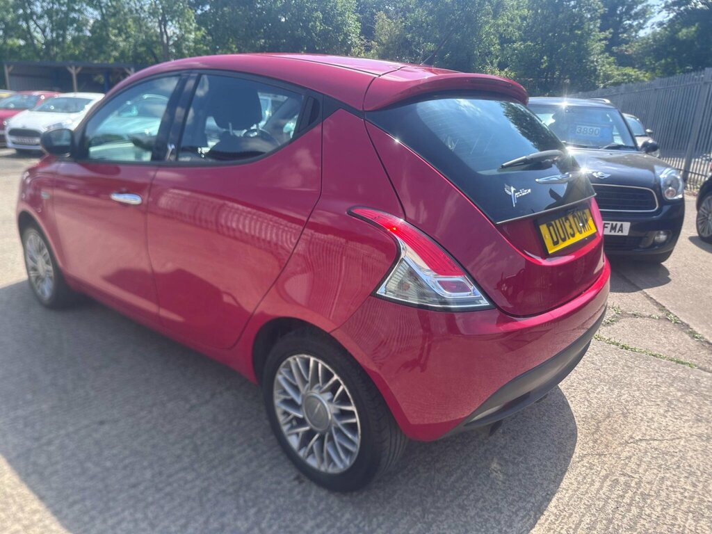 Chrysler Ypsilon 0.9 Twinair Se Euro 5 Ss Red #6