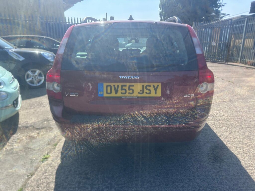 Volvo V50 2.0D Se Red #5