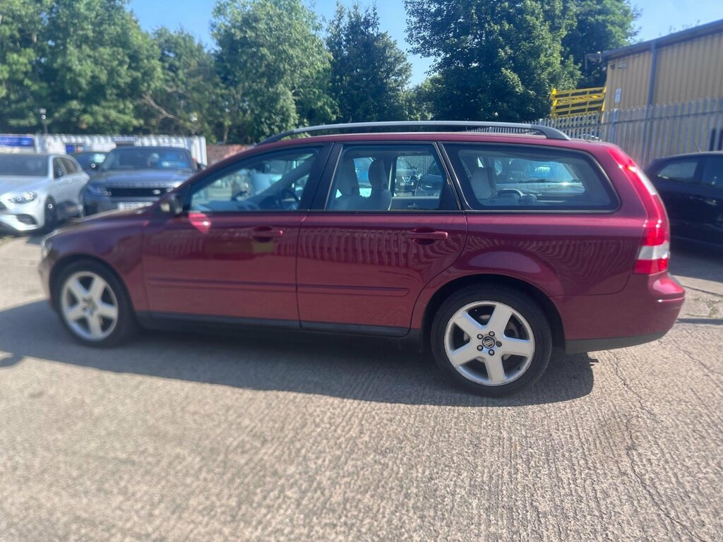 Volvo V50 2.0D Se Red #6