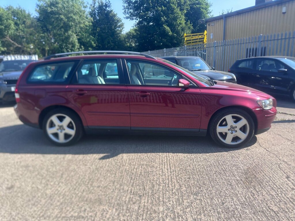 Volvo V50 2.0D Se Red #3