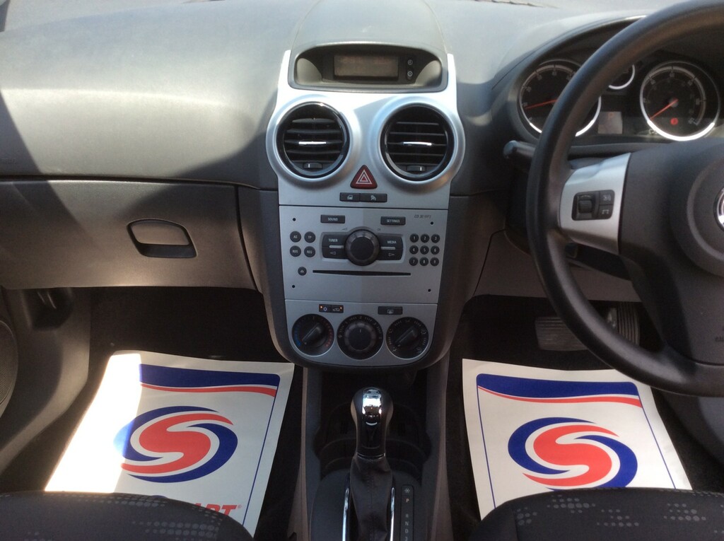 Vauxhall Corsa 1.4 16V Exclusiv Blue #6