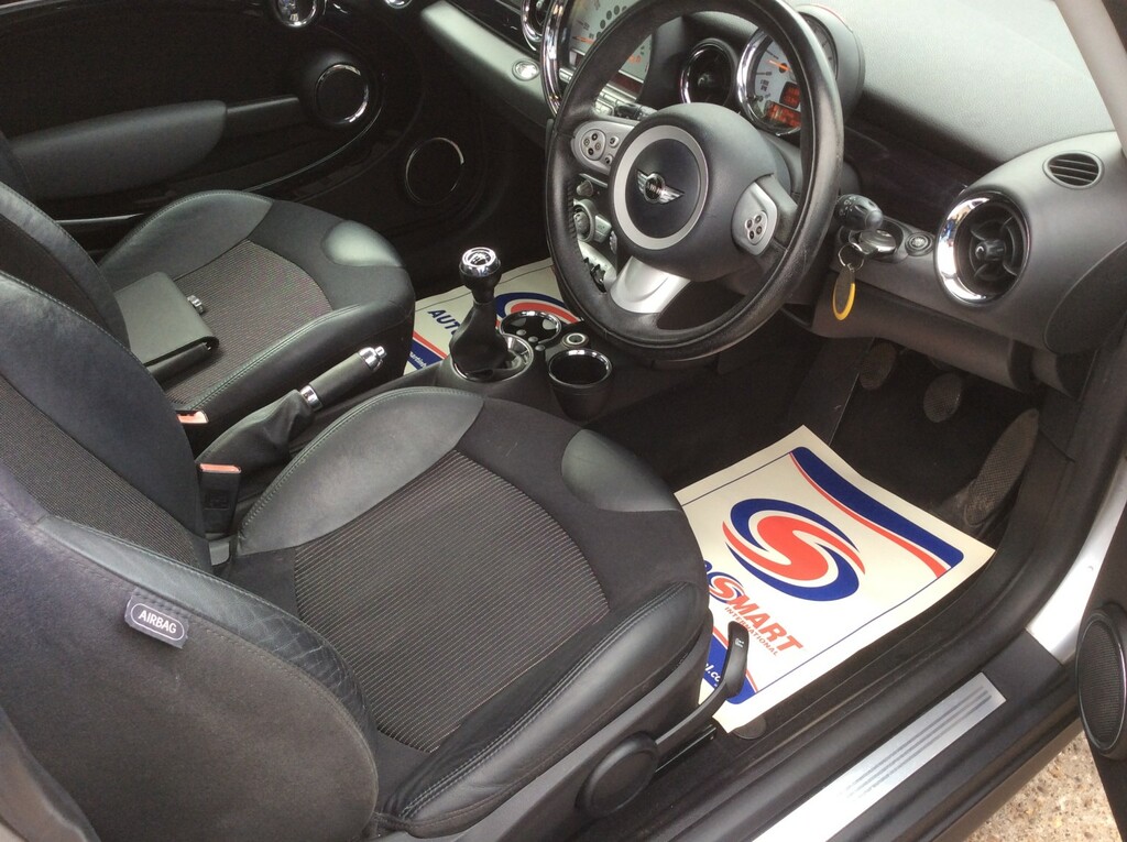 Mini Hatch 1.6 Cooper Hatch Silver #5