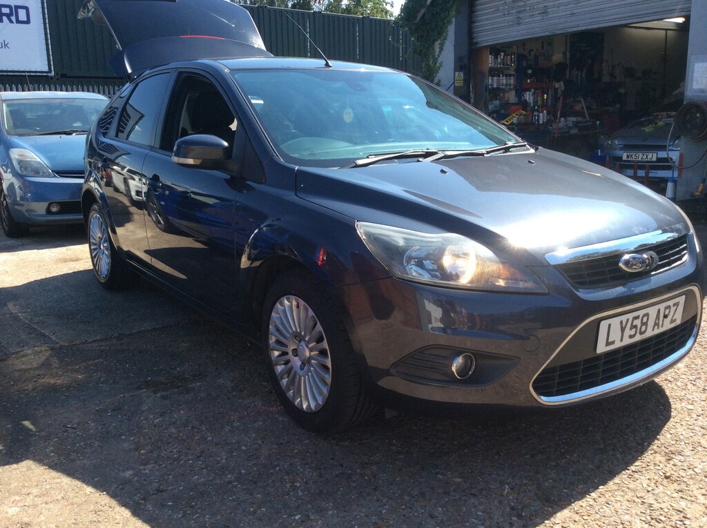 Ford Focus 2009 Ford Focusnbsp1.6 Zetec Low Miles Ulez Blue #2