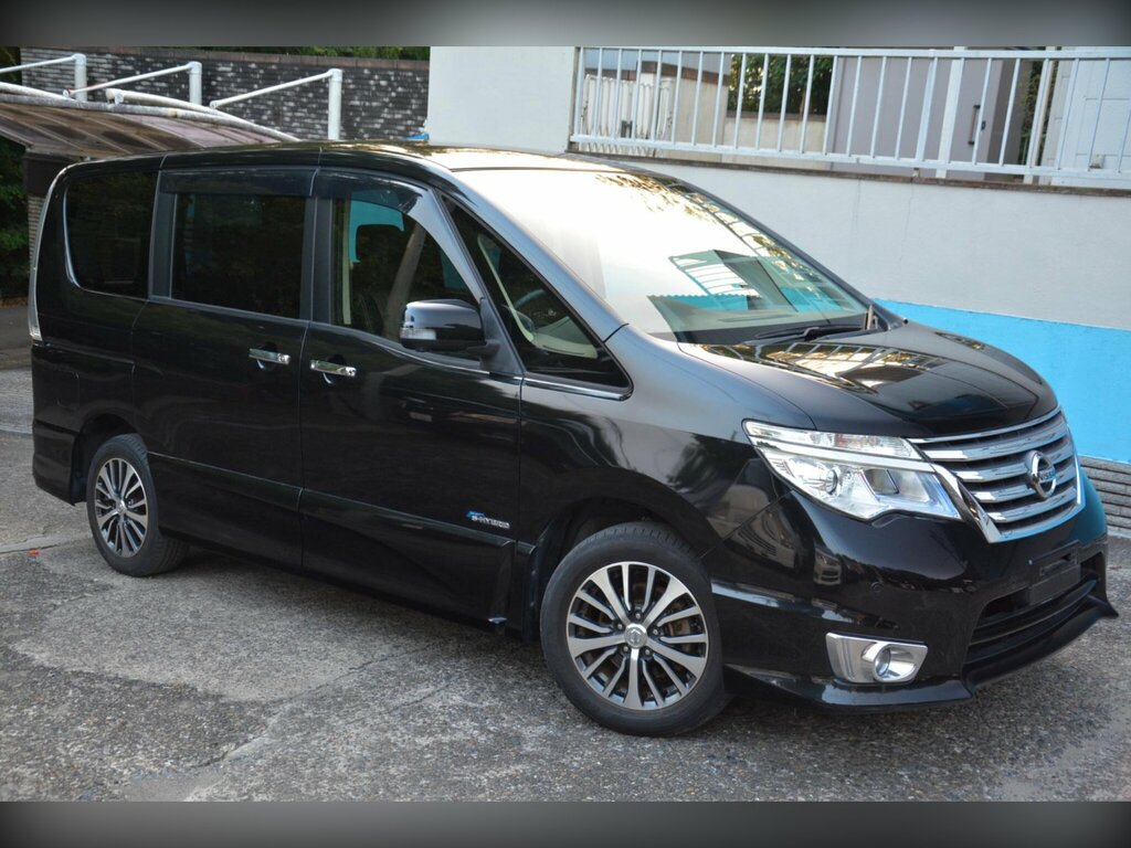 Nissan Serena 2.0 Highway Star V Selection Black #3