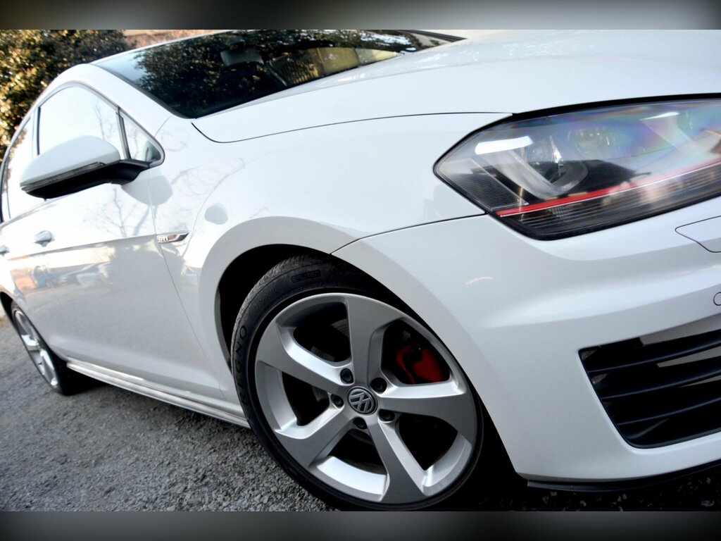 Volkswagen Golf Gti 2.0 Tsi Dsg - Speed Adaptive Cruise White #3