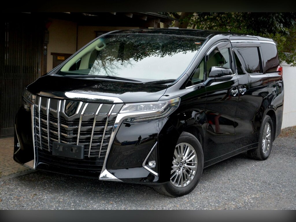 Toyota Alphard   #9