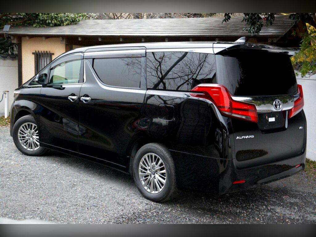 Toyota Alphard   #14
