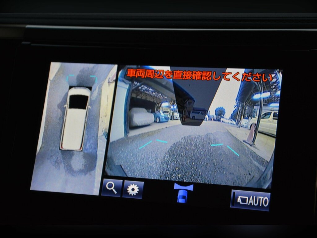 Toyota Alphard   #42