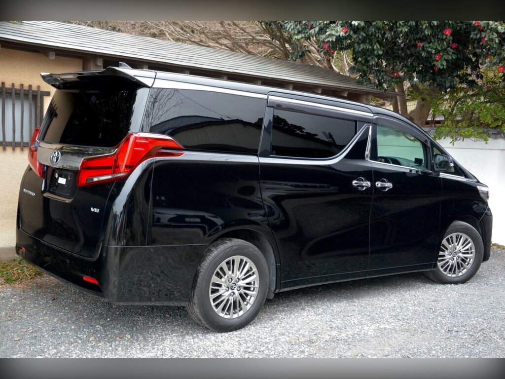 Toyota Alphard   #7