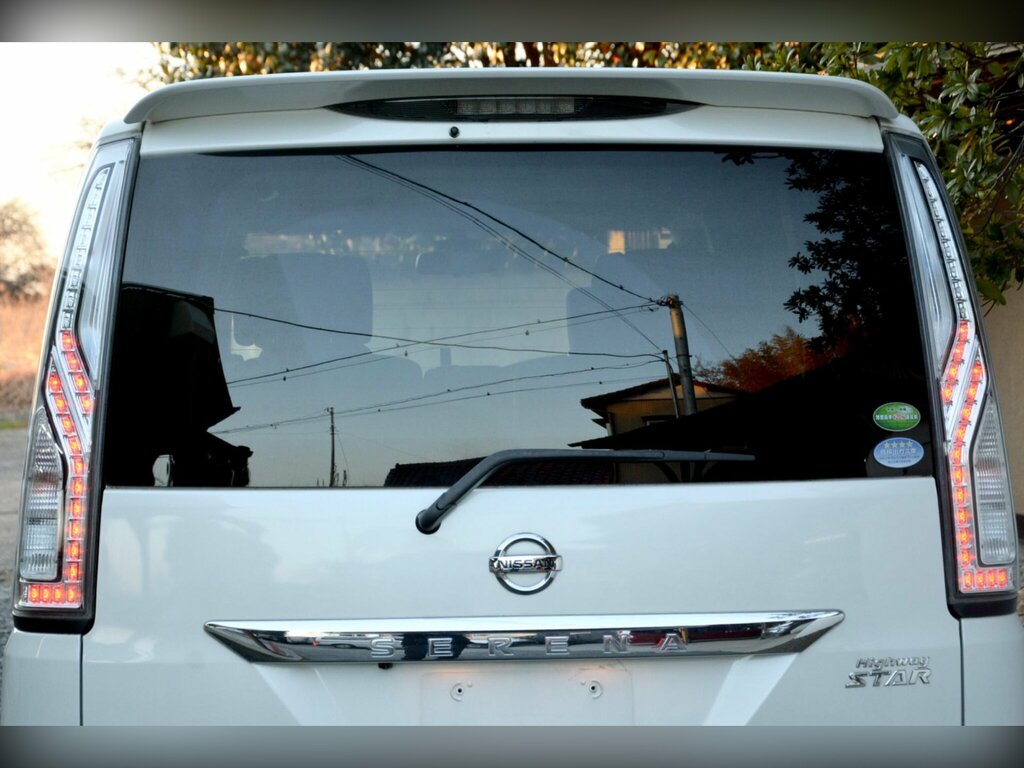 Nissan Serena Hybrid 2.0C , Black , Leather , 8 Seat Black #11
