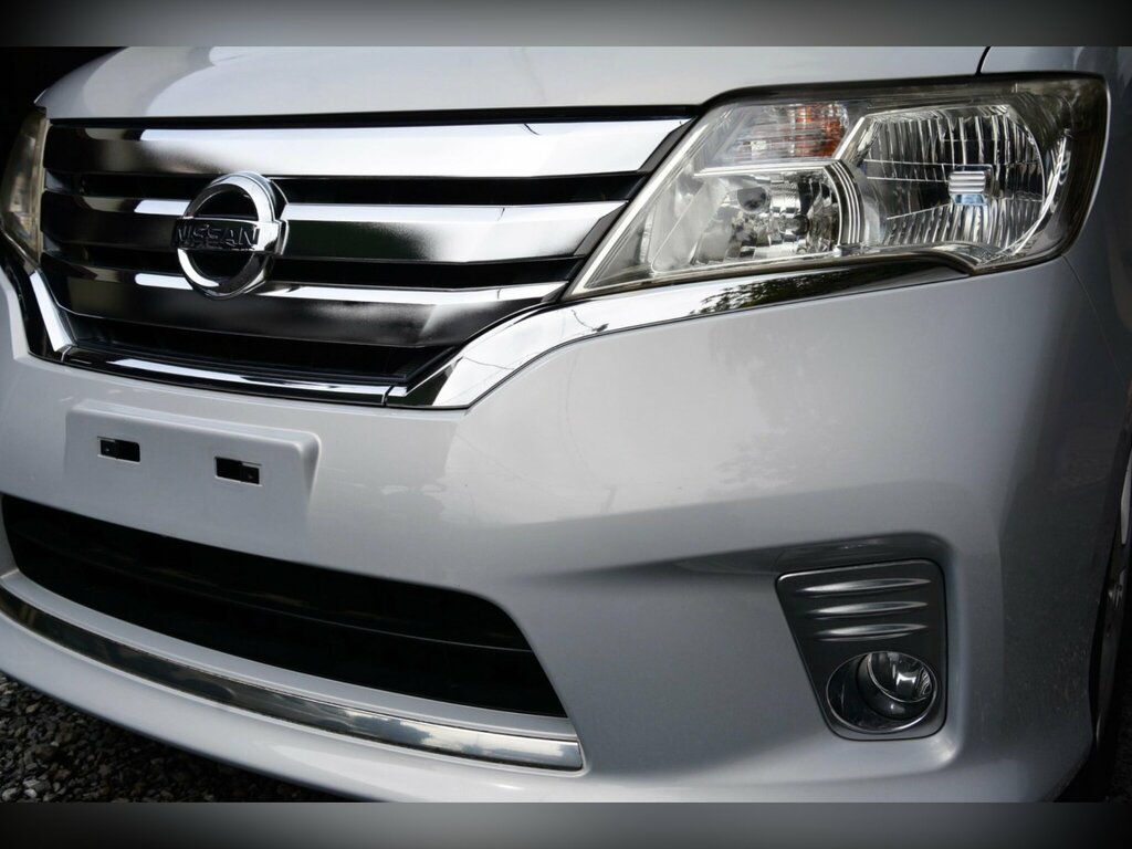 Nissan Serena 2.0 Pure Drive S-hybrid 8 Seats White #21
