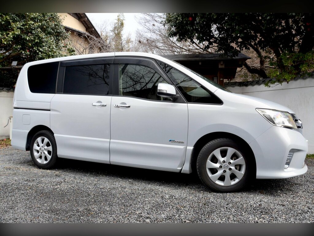 Nissan Serena 2.0 Highway Star S Package Grey #5