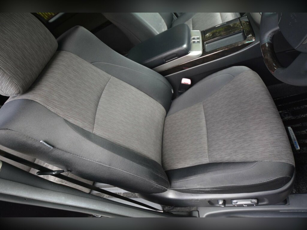Toyota Vellfire Mpv Blue #24