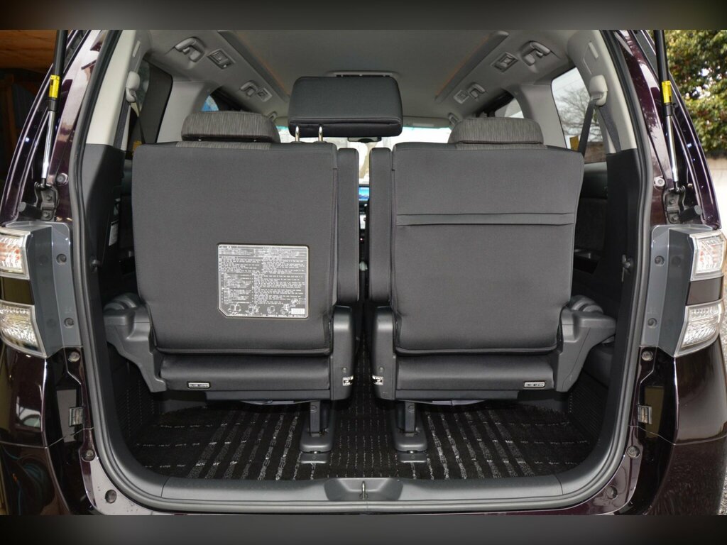 Toyota Vellfire Mpv Blue #42