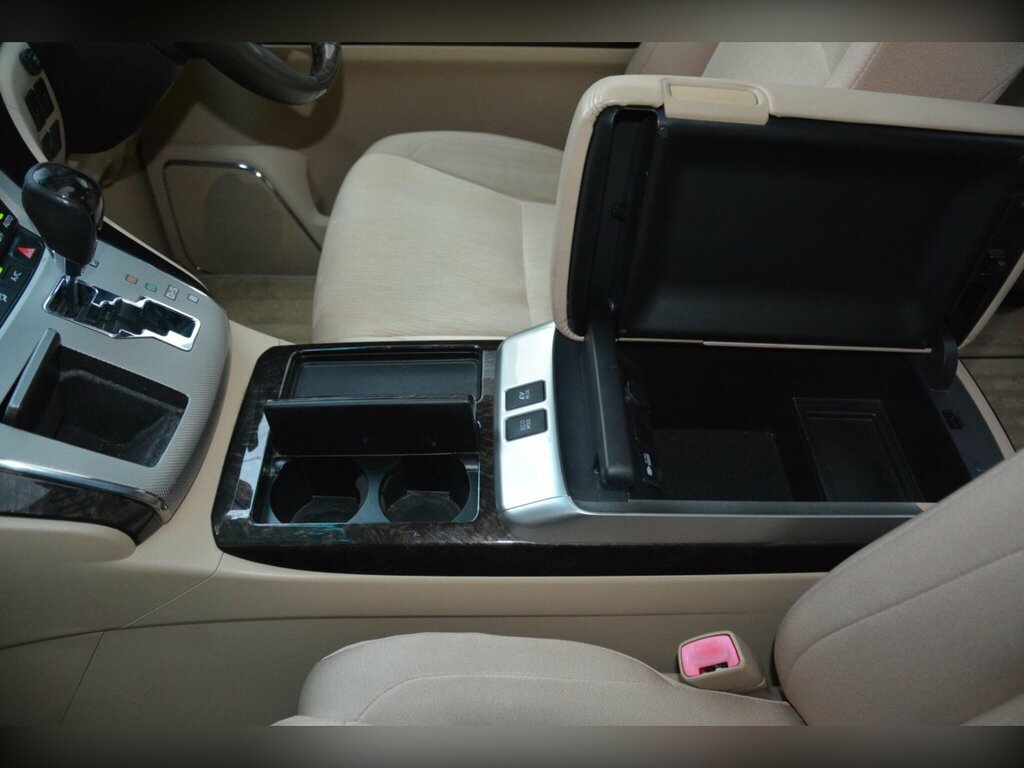Toyota Alphard Mpv Silver #54
