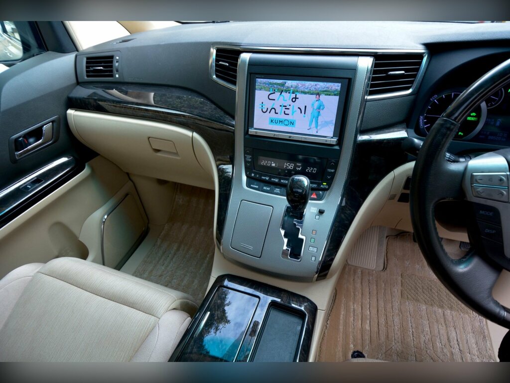 Toyota Alphard Mpv Silver #51