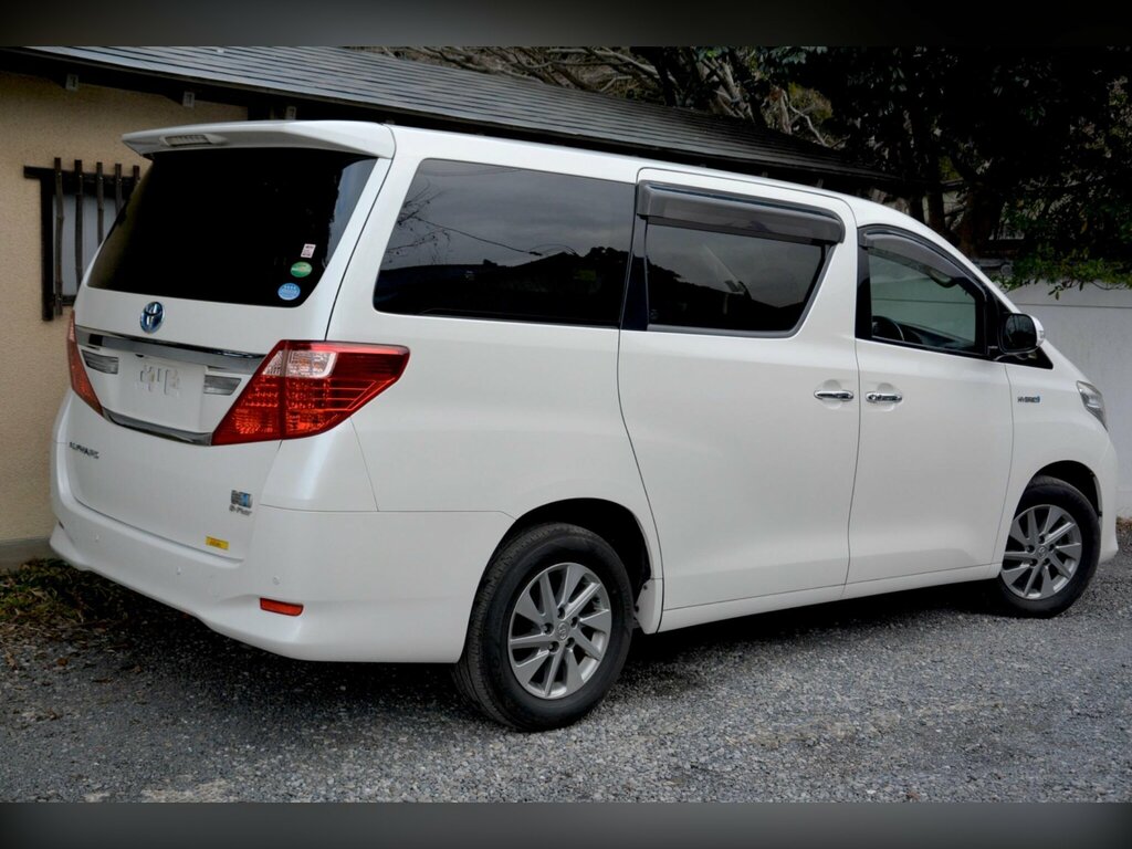 Toyota Alphard Mpv Silver #7