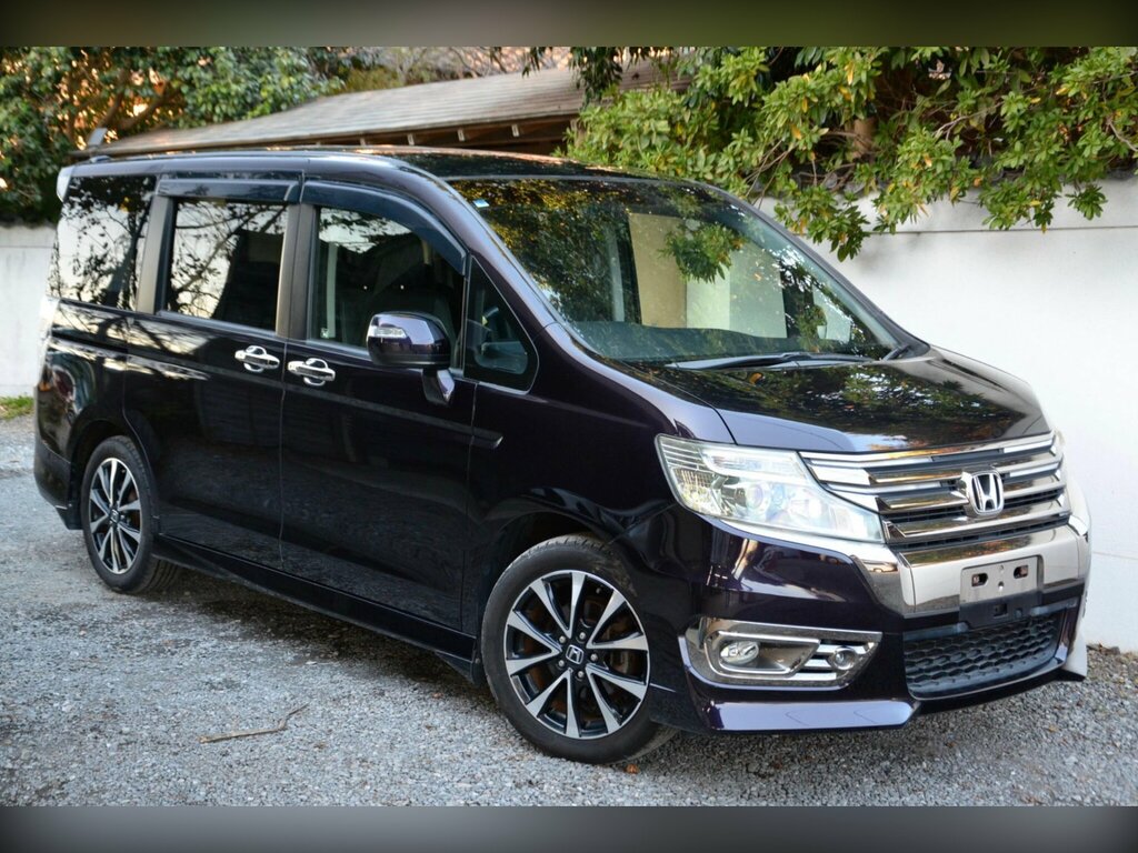Honda StepWagon 2.0 Spada Z Cool Spirit Edition Purple