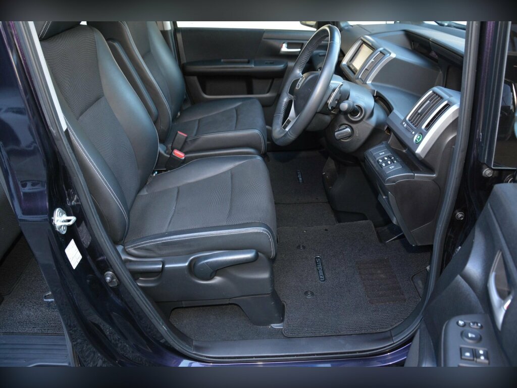 Honda StepWagon 2.0 Spada Front Disable Black #16