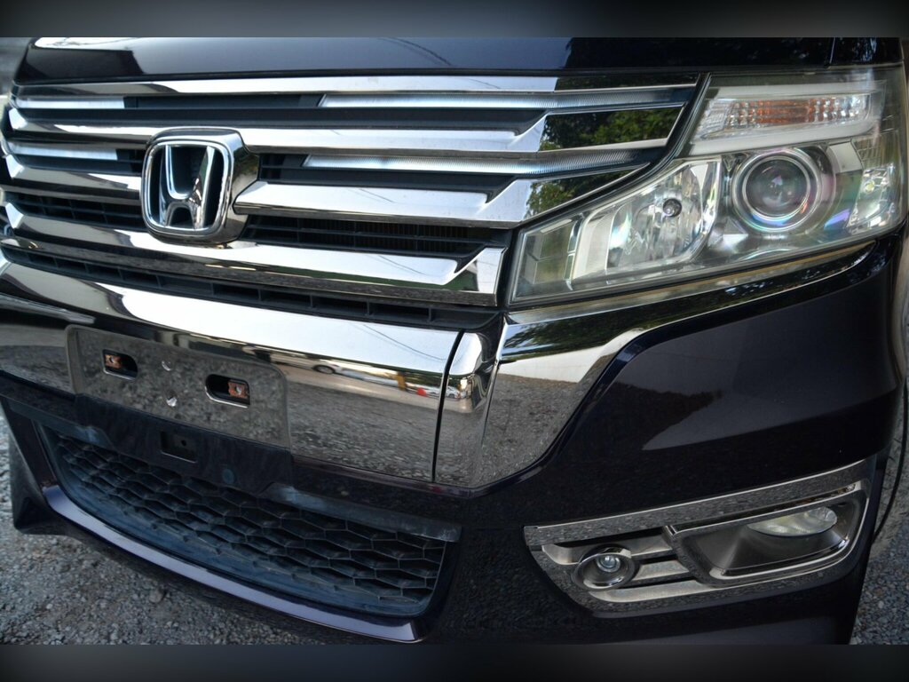 Honda StepWagon 2.0 Spada Front Disable Black #15