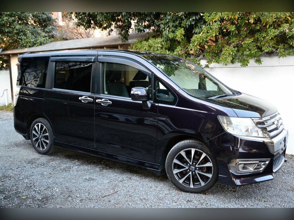 Honda StepWagon 2.0 Spada Z Cool Spirit Edition Purple #4