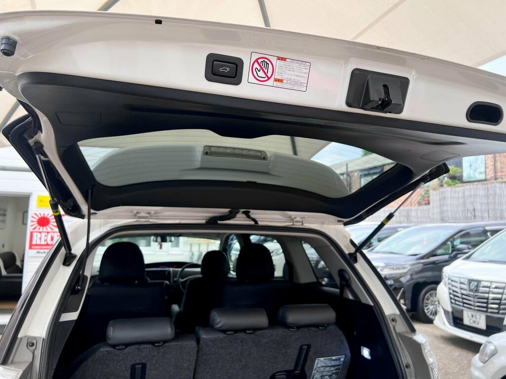 Toyota Estima G Blue #12