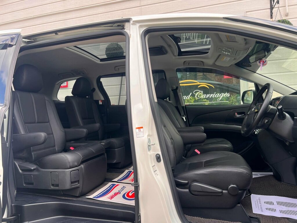 Toyota Estima G Blue #14