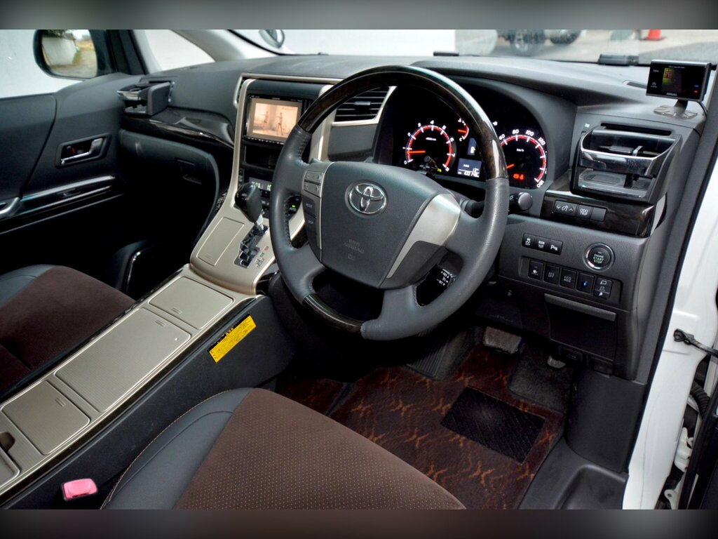 Toyota Alphard 3.5 V6 S Type Gold-twin Sunroof- Leather White #2