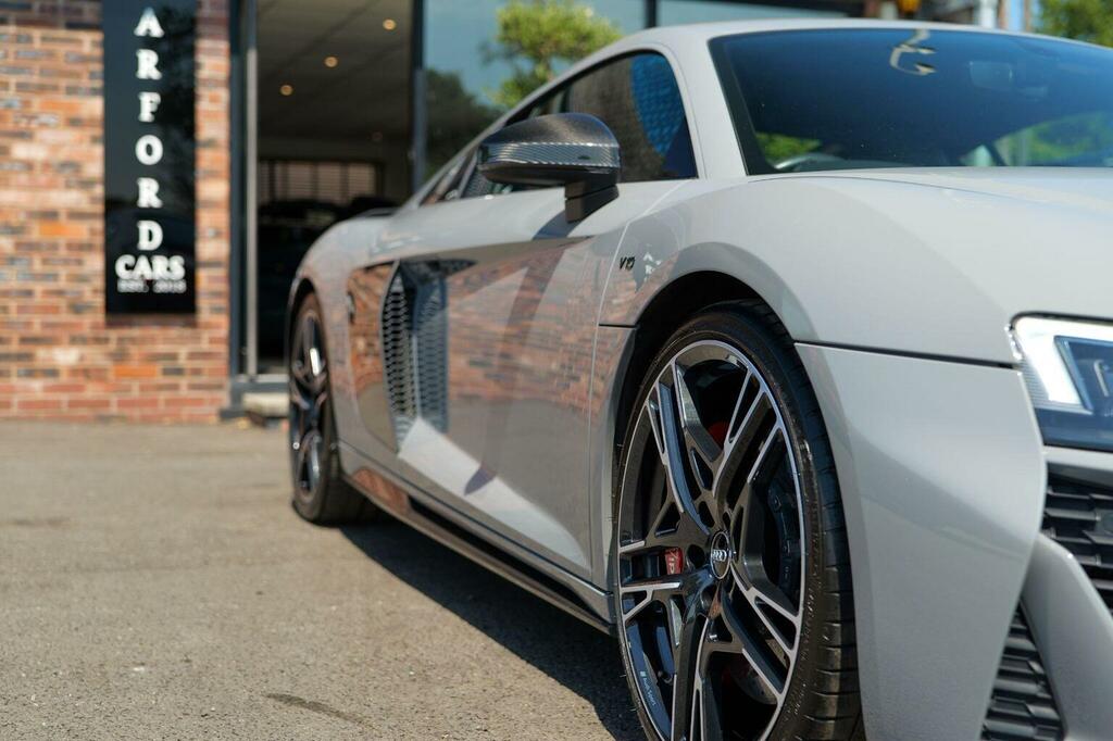 Audi R8 Yellow #9