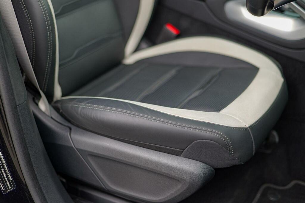 Mercedes-Benz GLE Class   #21