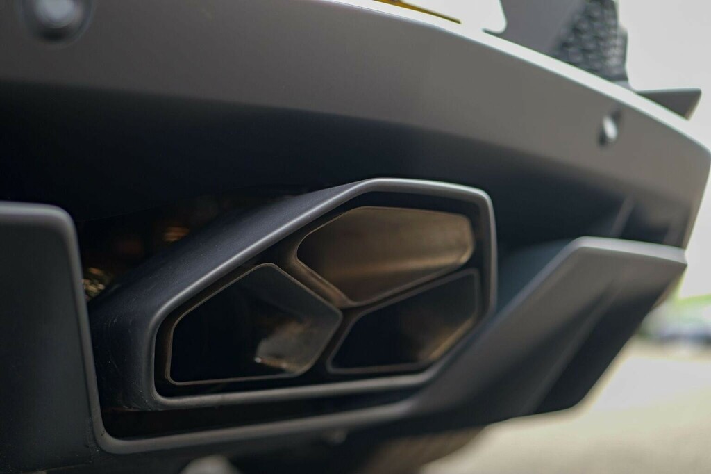 Lamborghini Aventador S #18