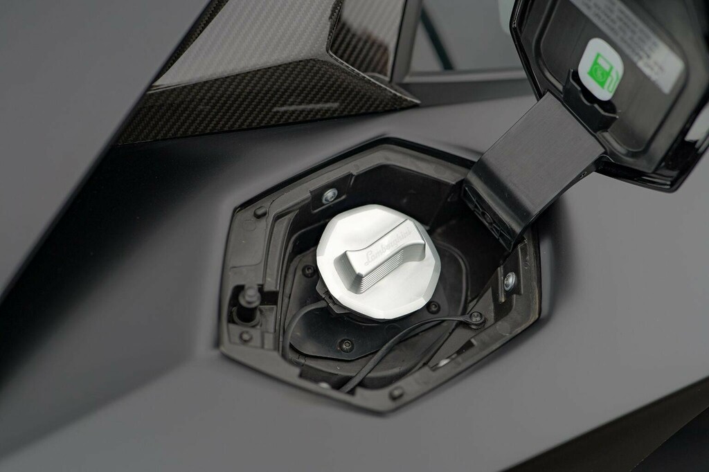 Lamborghini Aventador S #32