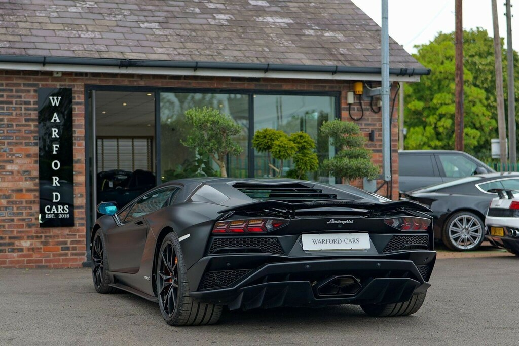 Lamborghini Aventador S #9
