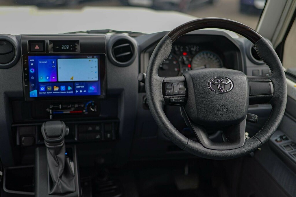 Toyota Land Cruiser Automatic Grey #18