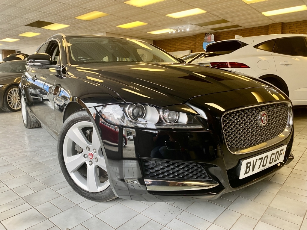 Jaguar XF Estate 2.0 Portfolio Black
