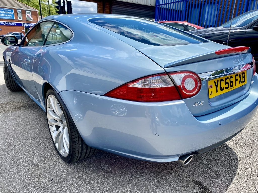 Jaguar XK 4.2 Coupe Blue #5