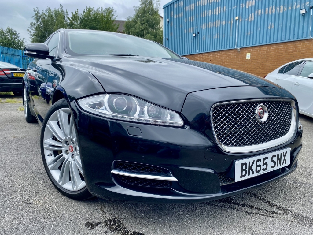 Jaguar XJ 3.0 D V6 Portfolio Black