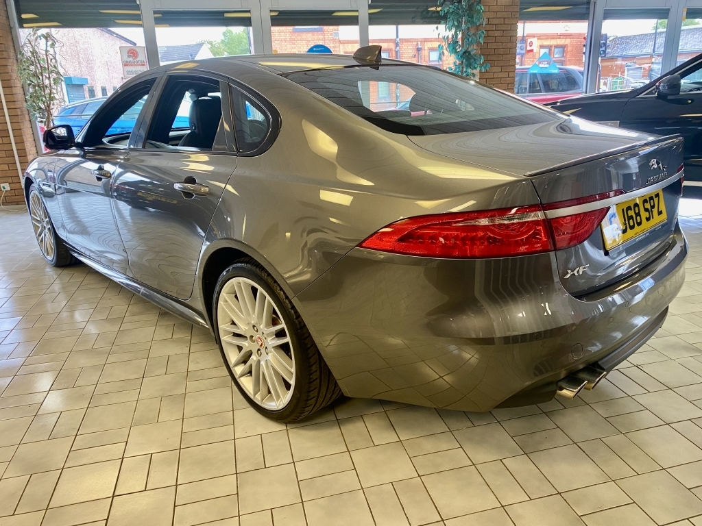 Jaguar XF 2.0 D R-sport Grey #4