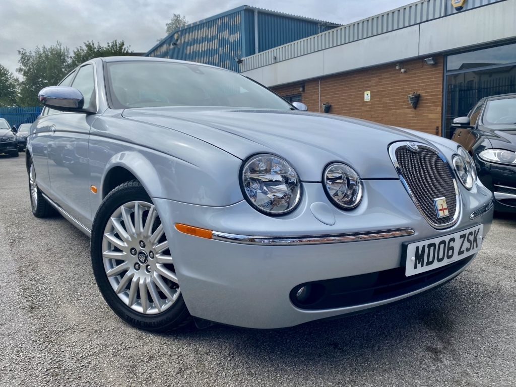 Jaguar S-Type 2.7 V6 Se Silver