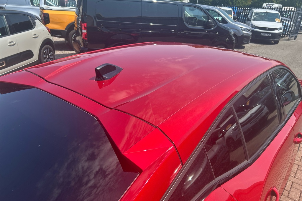 Peugeot 408 1.6 12.4Kwh Gt Fastback Plug-in Hybrid #16