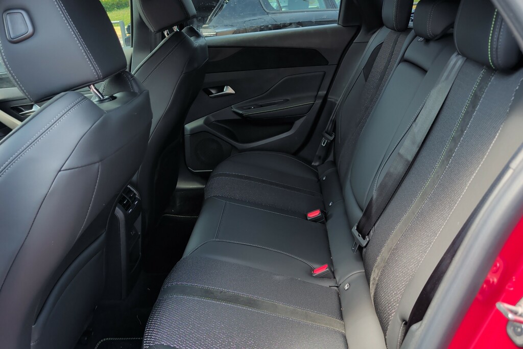 Peugeot 308 1.2 Hybrid 136 Gt E-dsc6 Blue #10