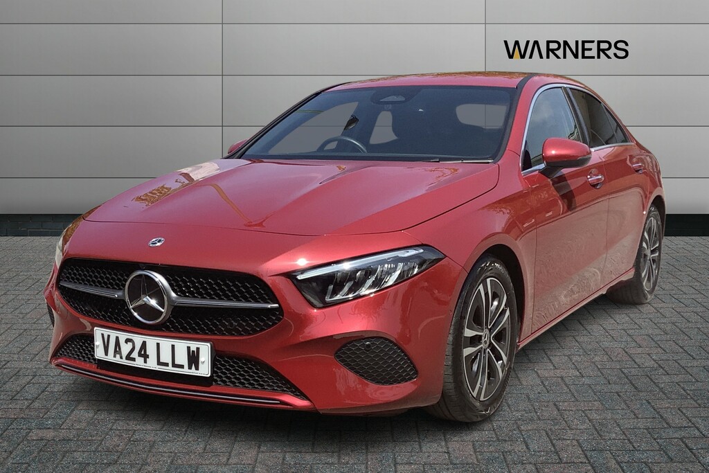 Mercedes-Benz A Class A200 Sport Executive VA24LLW Red #2